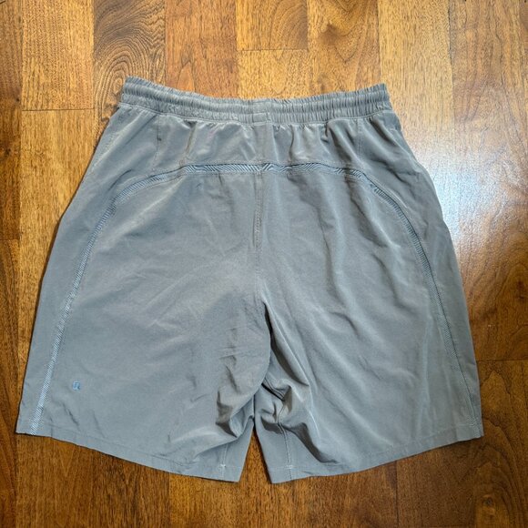 Lululemon Pacebreaker shorts Size M 8" inseam, lined - Picture 2 of 6